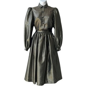 Vtg N.R.1 By NED GOULD 2-piece Outfit Set Skirt Top Black Metallic Gold Size 4